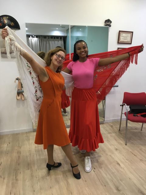 Málaga: Learn to dance flamenco rumba in 45 minutes - Is $47 good value?
