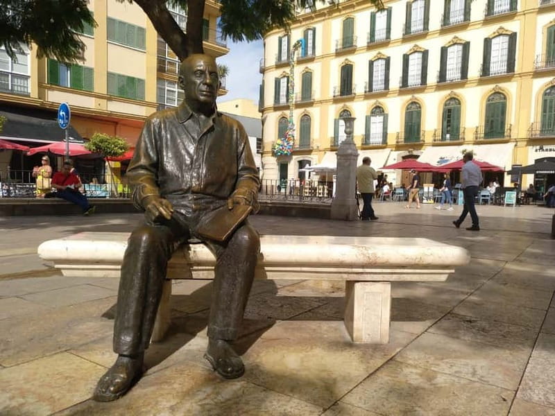 Malaga: old town walking tour & flamenco show - The Roman Theatre and Alcazaba make a strong opening
