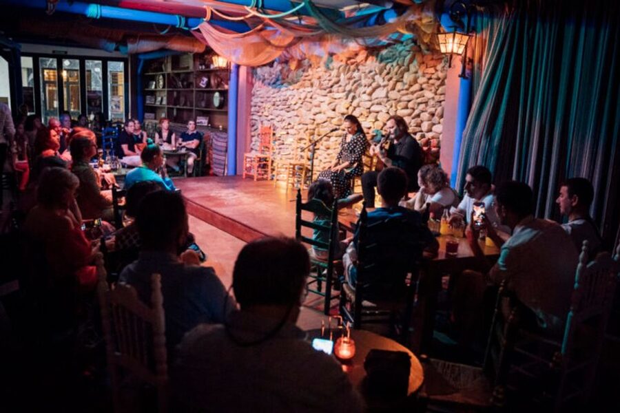 MALAGA: ULTIMATE FLAMENCO & TAPAS TOUR - Meeting near Calle Marqués de Larios