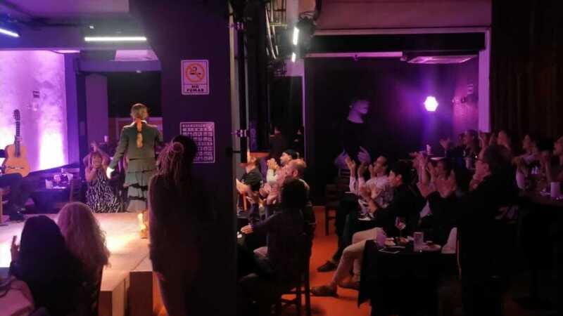 Mexico City: Flamenco Tablao Live Show & dinner - Tapas, drinks, and the important dinner distinction