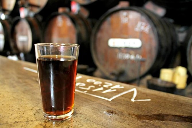PREMIUM TAPAS TOUR: Paella, Tapas, Winery and Flamenco - Tapas around Pasaje de Chinitas