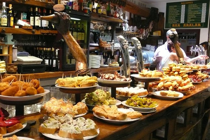 Private Tapas Walking Tour in Barcelona Old Town and Flamenco Show - Los Tarantos and a 40-minute flamenco performance