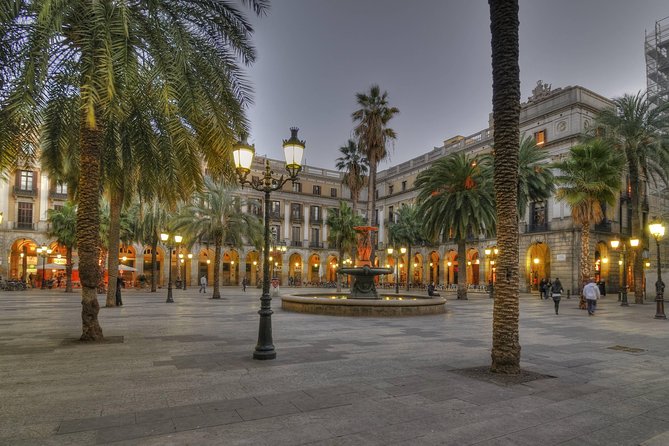 Private Tapas Walking Tour in Barcelona Old Town and Flamenco Show - Tapas, pintxos, and a local drink