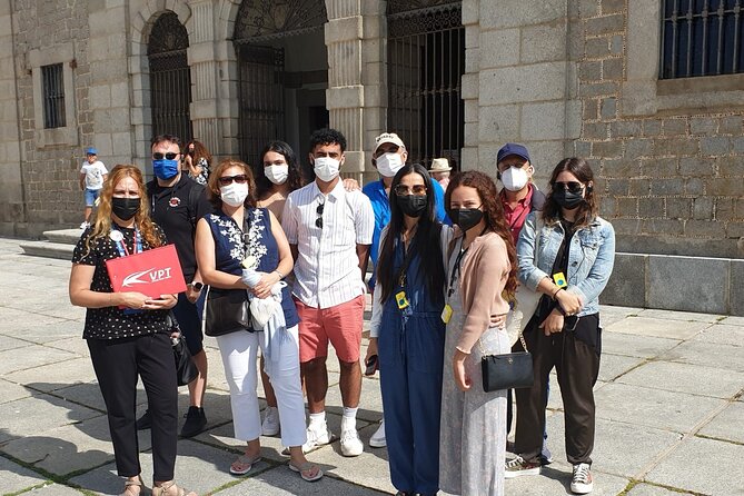 Segovia and Avila Guided Tour and Flamenco Show in Madrid - Lunch and your choice of free time
