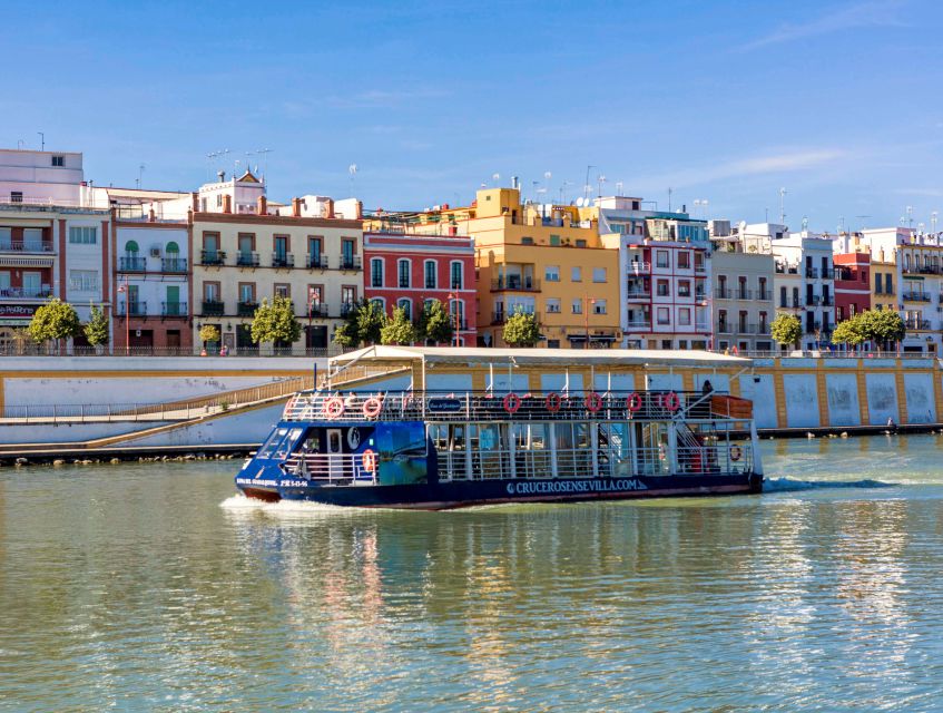 Sevilla: Hop-On Hop-Off & Walking Tours, Cruise & Flamenco - A useful first look at Sevilla from 14 bus stops
