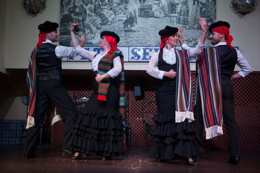 Seville: El Patio Sevillano Flamenco Show Ticket & Dinner - Key points before you book