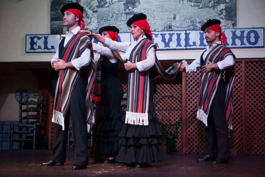 Seville: El Patio Sevillano Flamenco Show Ticket & Dinner - A closer look at the 75-minute program