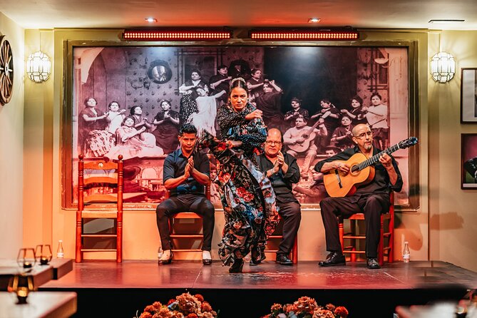 Seville:Exclusive FlamencoShow with Drink, VIP, or Dinner Options - Choosing between the basic ticket, VIP, and dinner