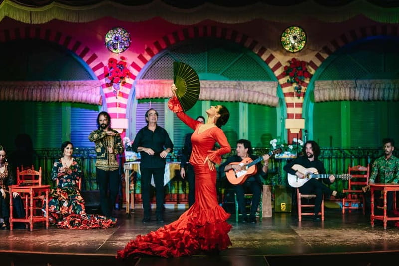 Seville: Flamenco at El Palacio Andaluz with Optional Dinner - How the seating and service affect the evening