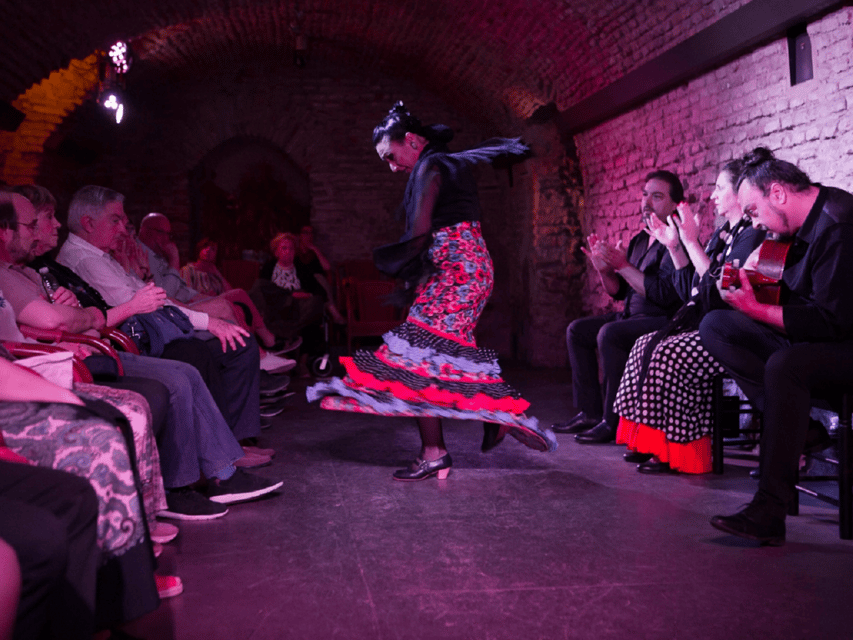 Seville: Flamenco Dreams Show with Drink in an Arabic Vault - What the one-hour show presents