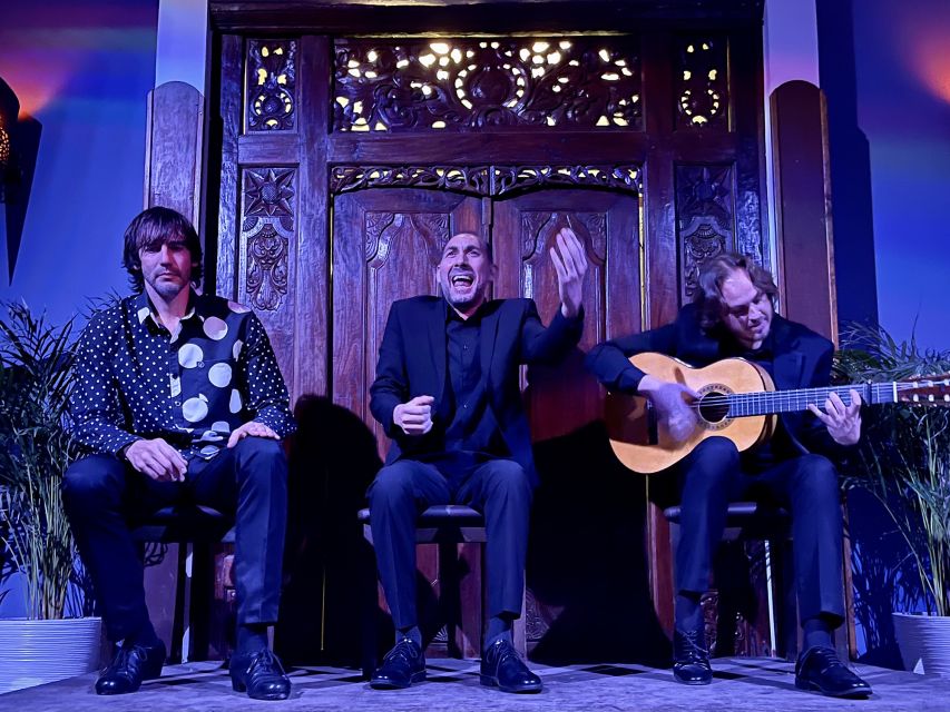 Seville: Flamenco Show at Tablao Almoraima in Triana - Seating, timing, and the best way to arrive
