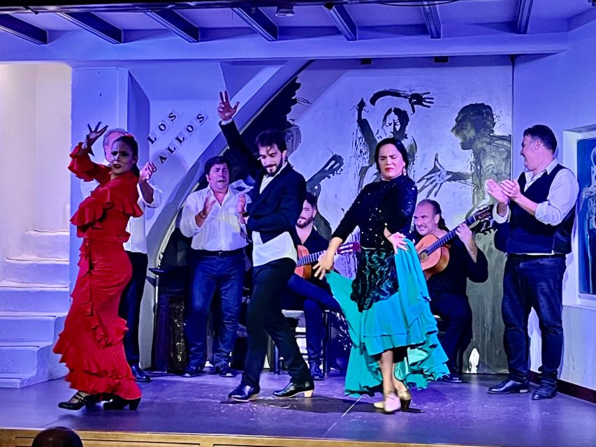 Seville: Flamenco Show at Tablao Los Gallos - Why the small room makes a difference