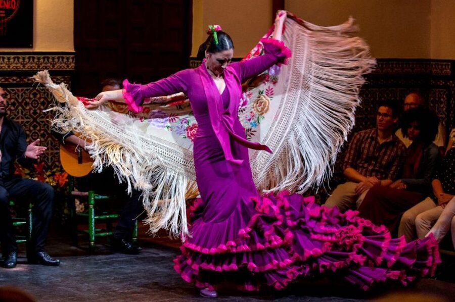 Seville: Half-Day Flamenco & Tapas Night - The quick take: culture first, dinner second