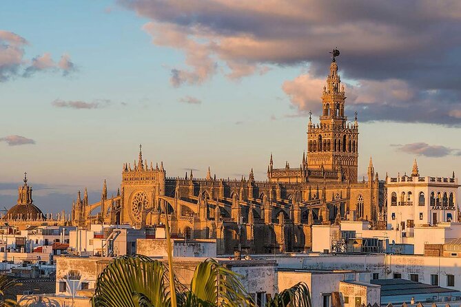 Seville Pass: Cathedral + Alcazar + Flamenco Show - Key points at a glance