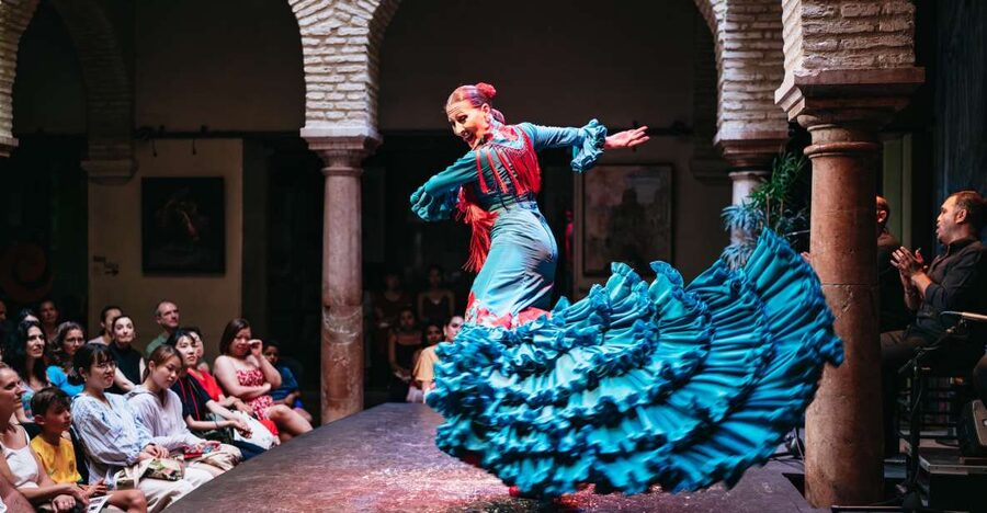 Seville: Puro Flamenco Show with Optional Museum Ticket - Cristina Hoyos and the museum connection