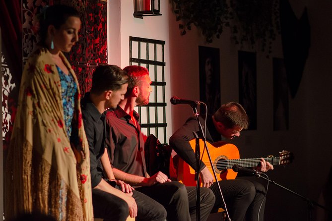Skip the line: Tablao Flamenco Andalusí Ticket - The one-hour performance: dance, voice, guitar, and percussion