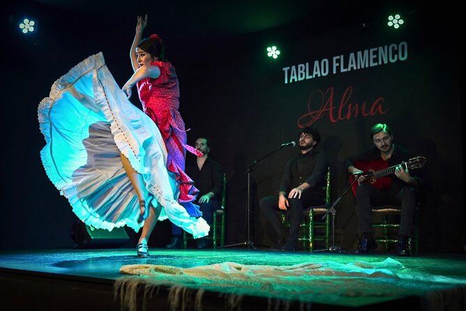 Tablao Flamenco Alma - Live Flamenco Show - Why the intimate setting matters