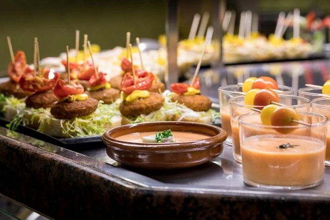 Tablao Flamenco Cordobes on Rambla Barcelona with Dinner Option - The 10-Tapas Option: A Smaller Food Commitment