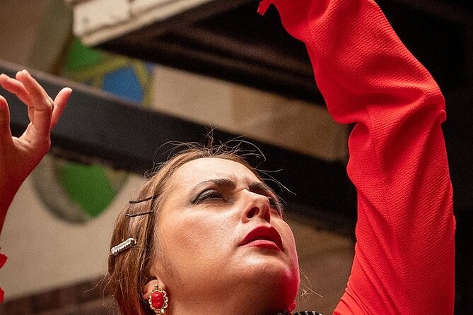Tablao Flamenco La Guarida del Angel Jerez - Entering La Guarida del Angel on Calle Porvenir