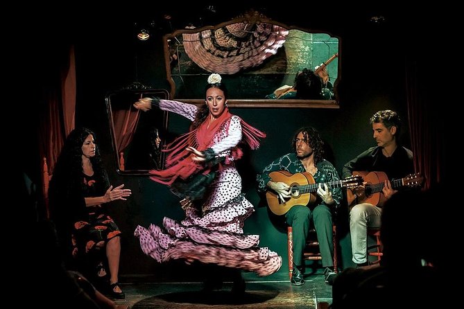 Tapas and Flamenco in Seville - From flamenco to Triana tapas
