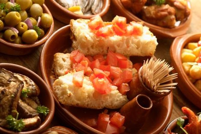 Tapas and Flamenco Show Small Group Tour in Barcelona - Starting near the Palau de la Música