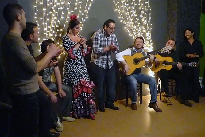 Tapas Dinner and Flamenco Show in Valencia - Practical timing for a smoother night