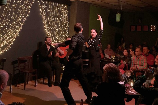 Tapas Dinner and Flamenco Show in Valencia - Booking details you should not overlook