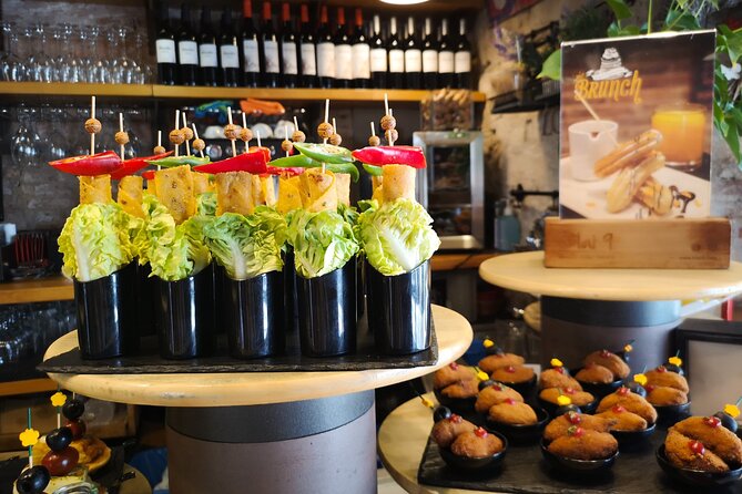 Tapas, Wine and Flamenco Private Tour in Barcelona - Tapas, cava, and wine in the Born