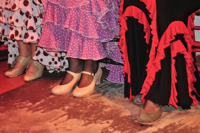 Tapas, Wine and Flamenco Private Tour in Barcelona - Santa Maria del Mar and the Born district