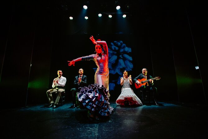 Tickets for the Authentic Flamenco Show at the Madrid Theater - Drinks, Table Service, and the Tapas Question