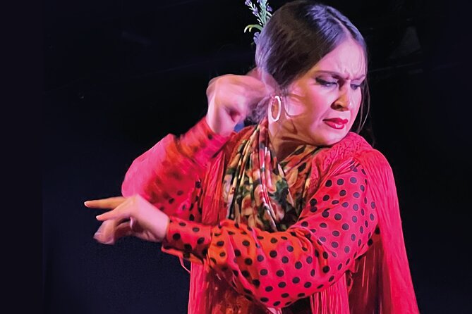 Traditional Flamenco Show at Tablao Casa Ana - Choosing your seat and your expectations